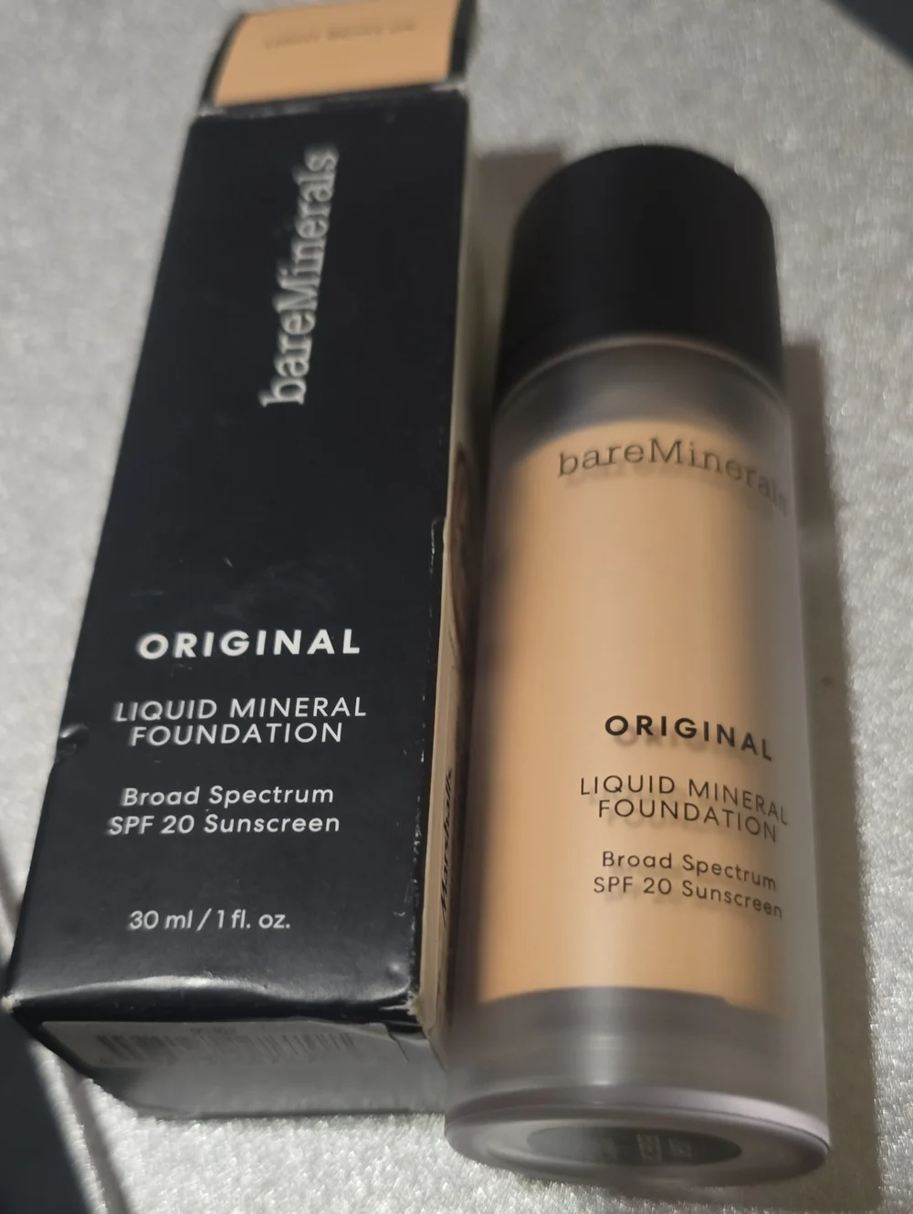 LIGHT BEIGE 09 BareMinerals Original Liquid Mineral Foundation NWT